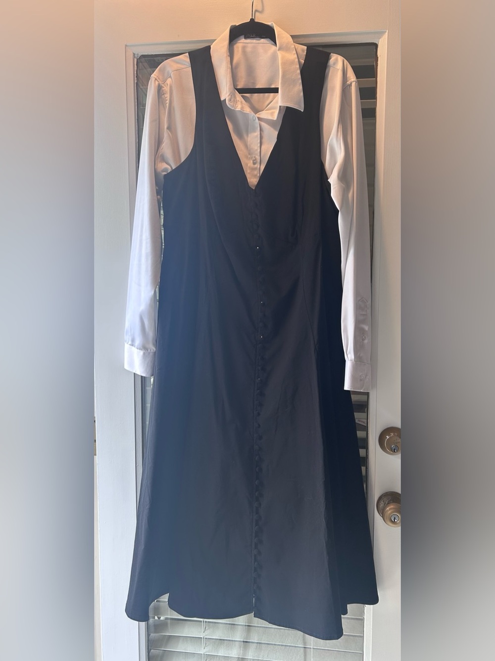 NWT Anthro Black V-Neck/Back Dress w/Faux Buttons Down the Front w/Side Zipper2X